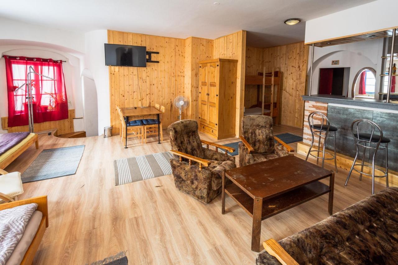 Red Point Hotel Tabor Ngoại thất bức ảnh