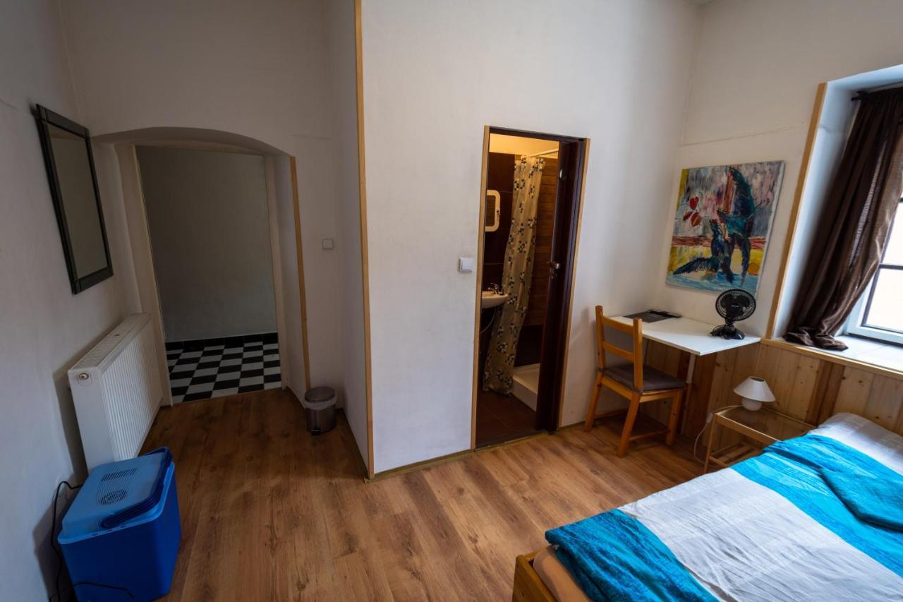 Red Point Hotel Tabor Ngoại thất bức ảnh